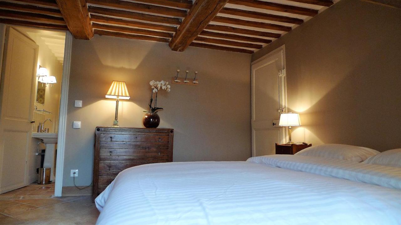 Les chambres de l'Abbaye Caen Extérieur photo