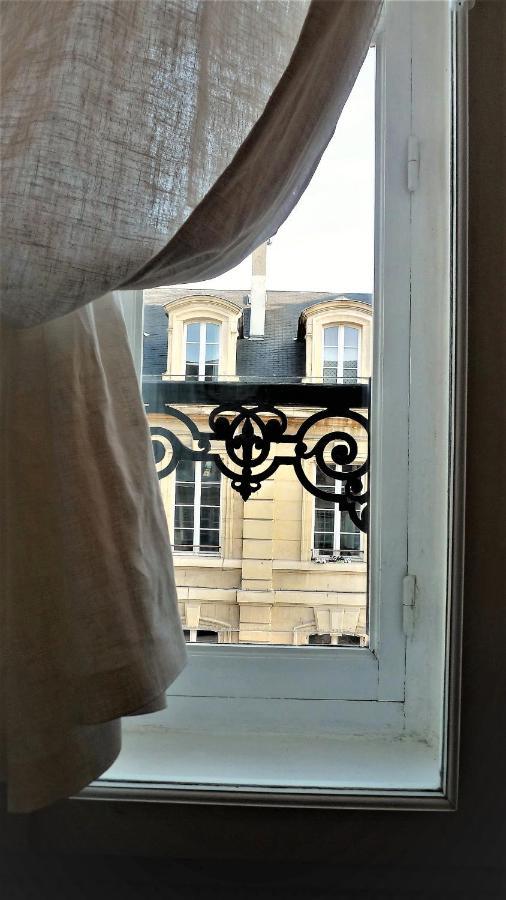 Les chambres de l'Abbaye Caen Extérieur photo