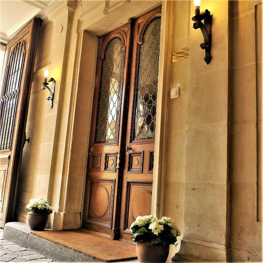 Les chambres de l'Abbaye Caen Extérieur photo